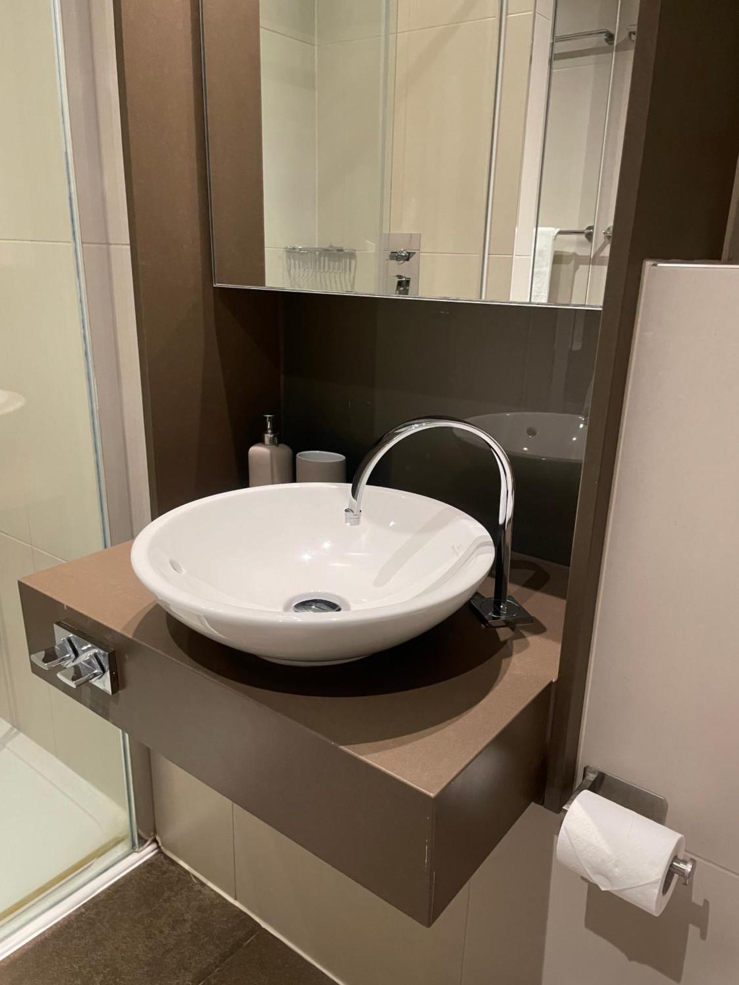 Shared Apartment In Central لندن المظهر الخارجي الصورة