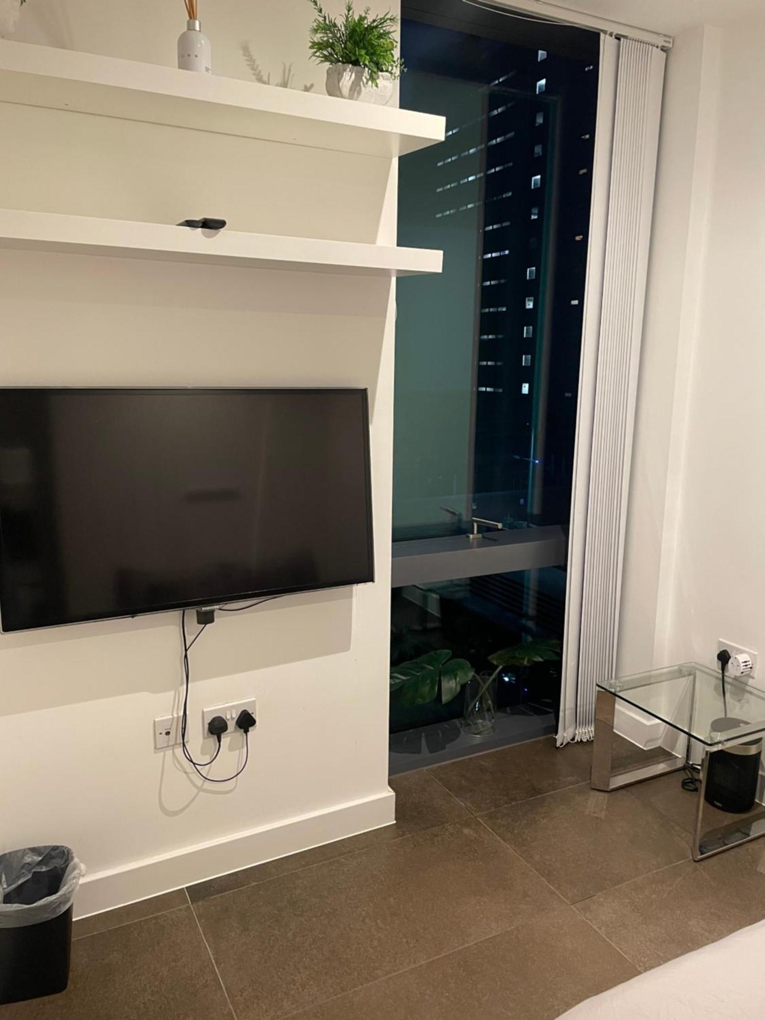 Shared Apartment In Central لندن المظهر الخارجي الصورة